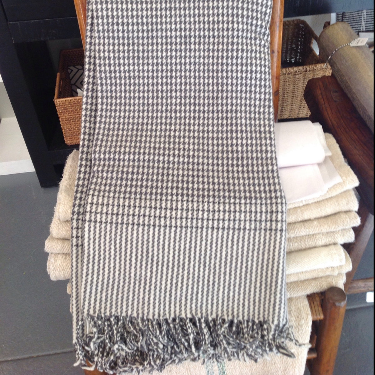 Glenn Plaid Wool Throw